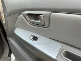 TOYOTA - HILUX - 2008/2008 - Prata - R$ 103.900,00