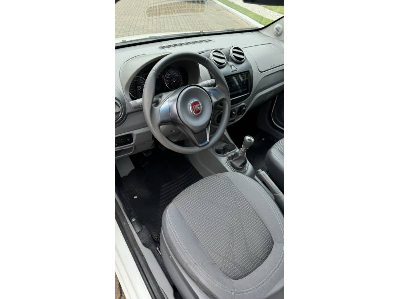 FIAT - PALIO - 2012/2012 - Branca - R$ 35.900,00