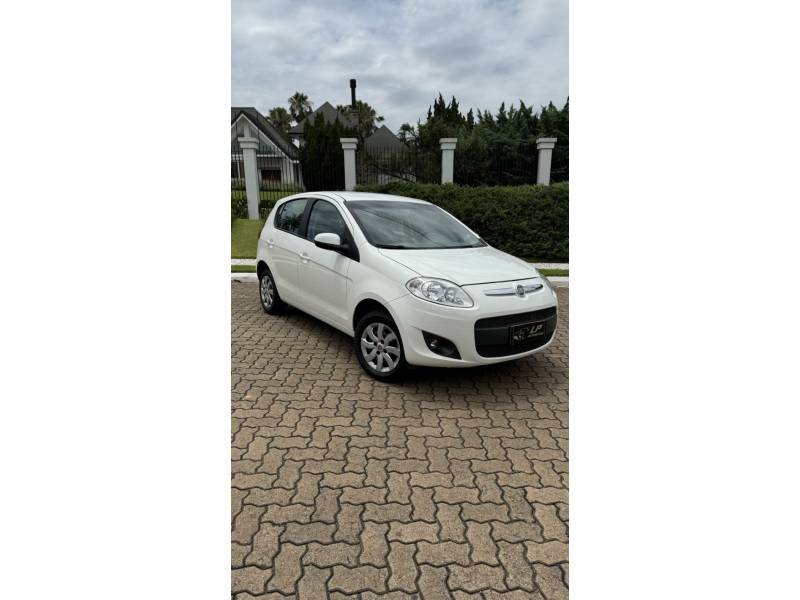 FIAT - PALIO - 2012/2012 - Branca - R$ 35.900,00