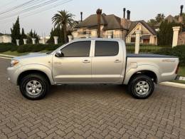 TOYOTA - HILUX - 2008/2008 - Prata - R$ 103.900,00